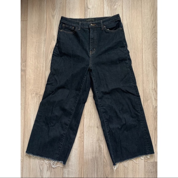 High Rise Uniqlo Jeans - Picture 2 of 5